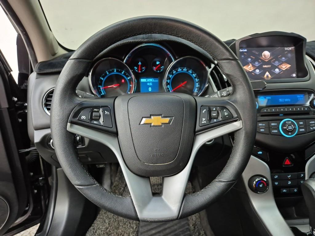Chevrolet Cruise - Vista 9