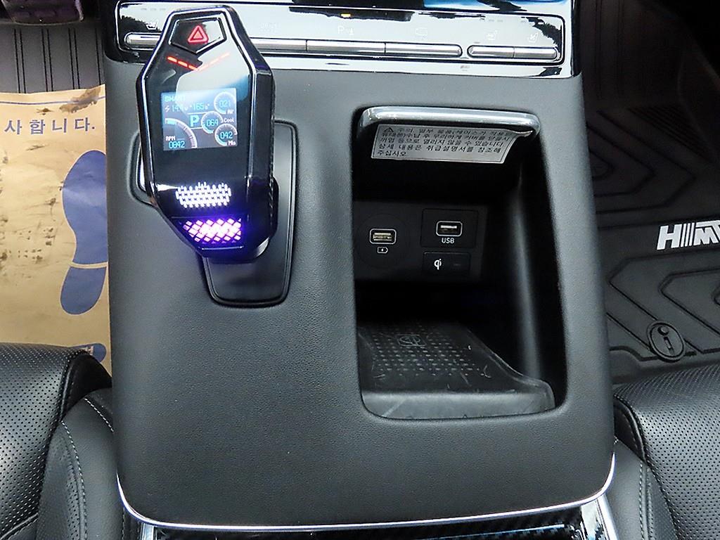 HYUNDAI Grandeur - Vista 10