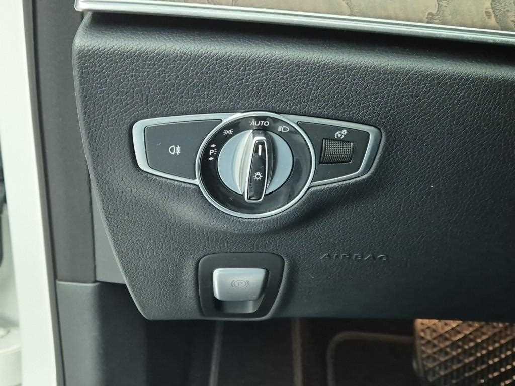 Mercedes Benz E class 2017 Blanco - Importación desde Corea - HF Imports Iquique - Foto 18