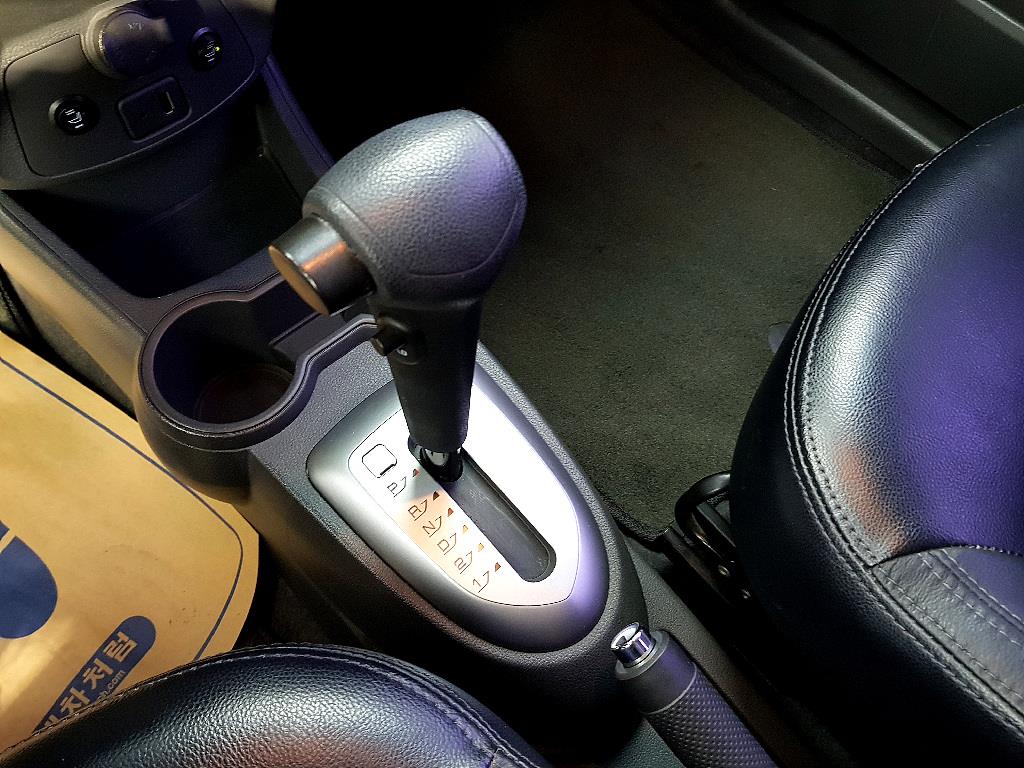 Chevrolet Spark 2014 Café - Importación desde Corea - HF Imports Iquique - Foto 16