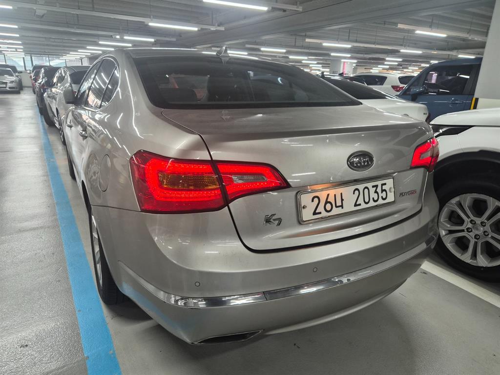KIA K7 - Vista 6