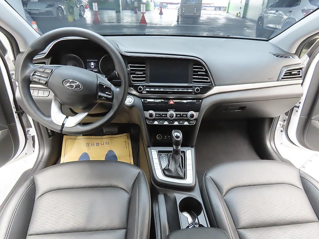 HYUNDAI Avante 2020 Blanco - Importación desde Corea - HF Imports Iquique - Foto 10