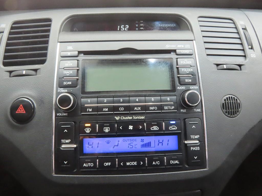 HYUNDAI Grandeur - Vista 12