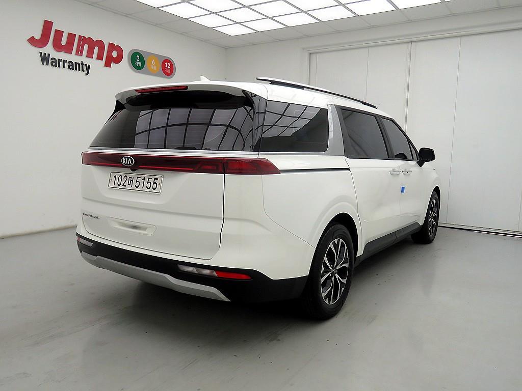 KIA Carnival - Vista 4