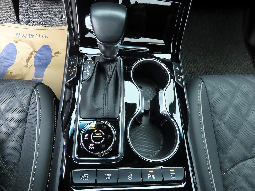 KIA Mohave - Vista 10