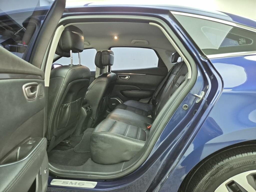 SAMSUNG SM6 - Vista 12