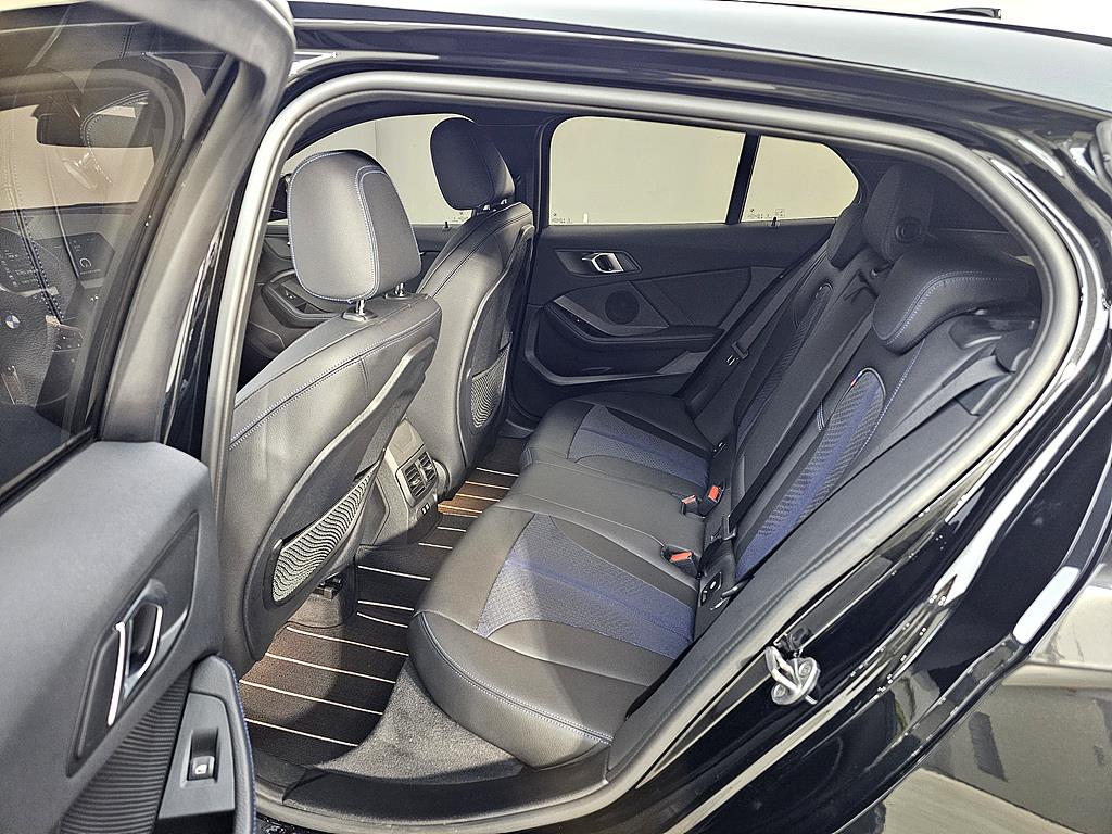 BMW 1 series - Vista 9