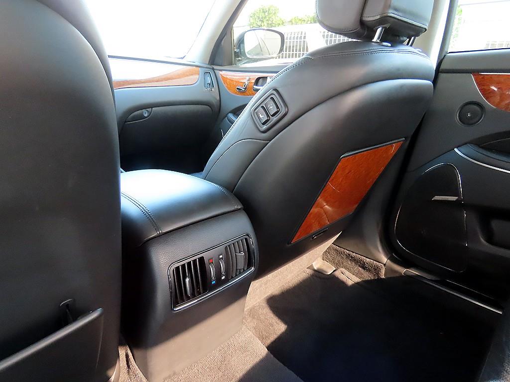 HYUNDAI Equus 2010 Negro - Importación desde Corea - HF Imports Iquique - Foto 17