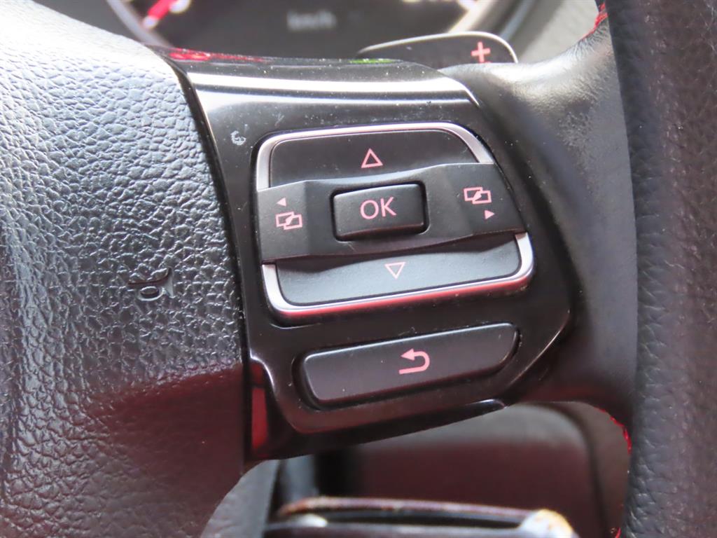 Volkswagen polo 2014 Blanco - Importación desde Corea - HF Imports Iquique - Foto 10