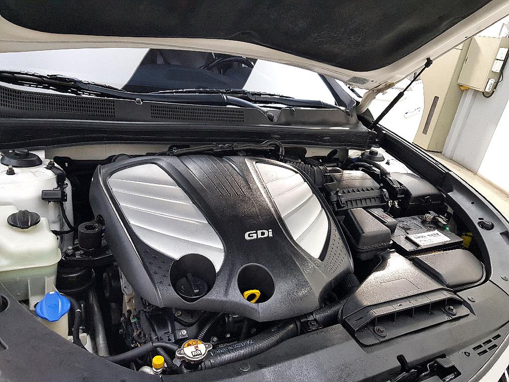 HYUNDAI Grandeur - Vista 6