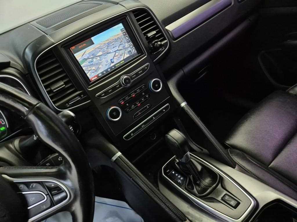 SAMSUNG QM6 - Vista 10