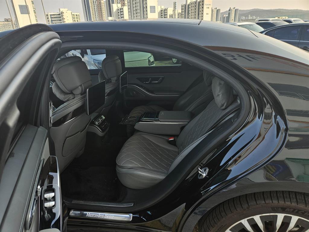 Mercedes Benz S Class - Vista 6