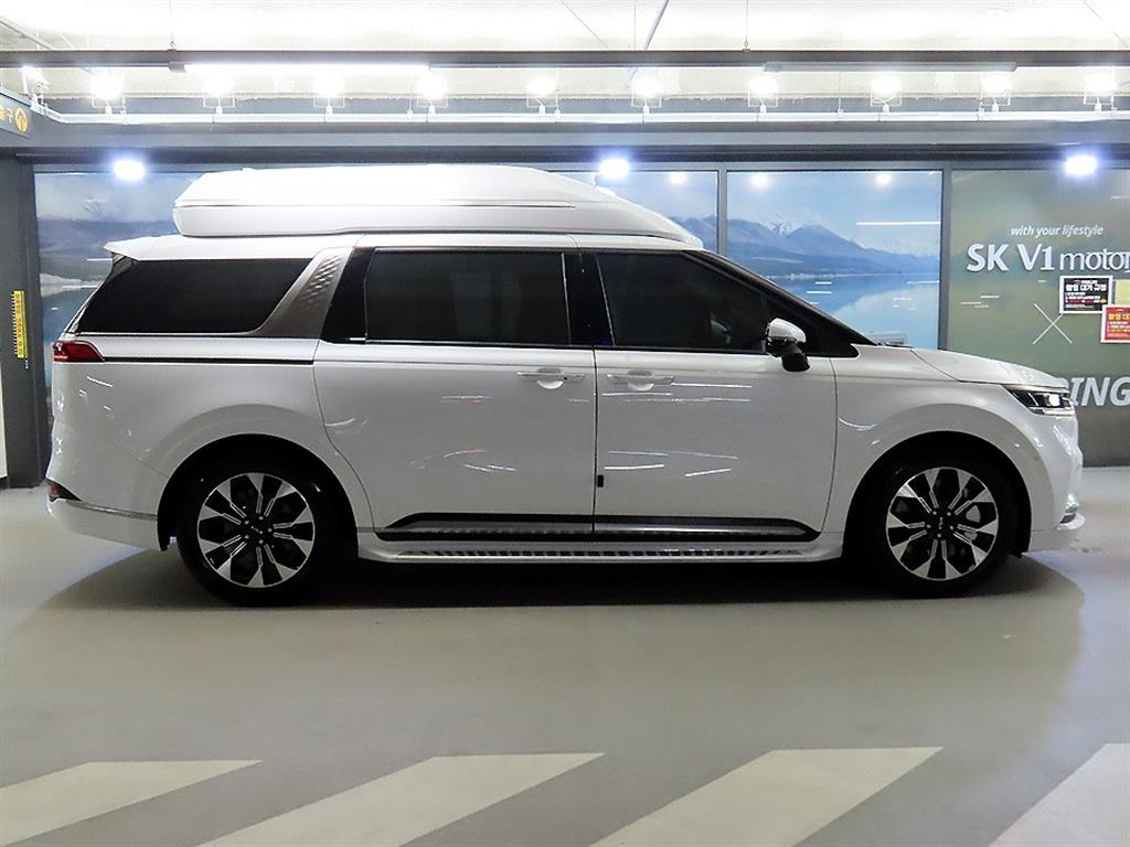 KIA Carnival - Vista 3