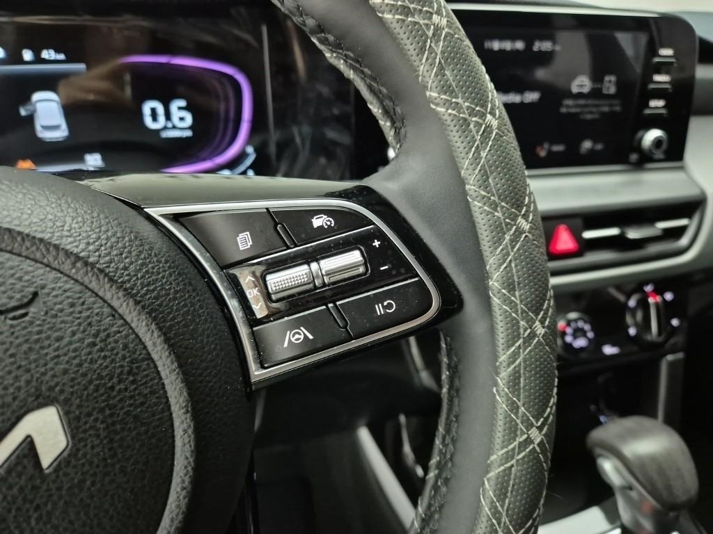 KIA Seltos 2026 Blanco - Importación desde Corea - HF Imports Iquique - Foto 15