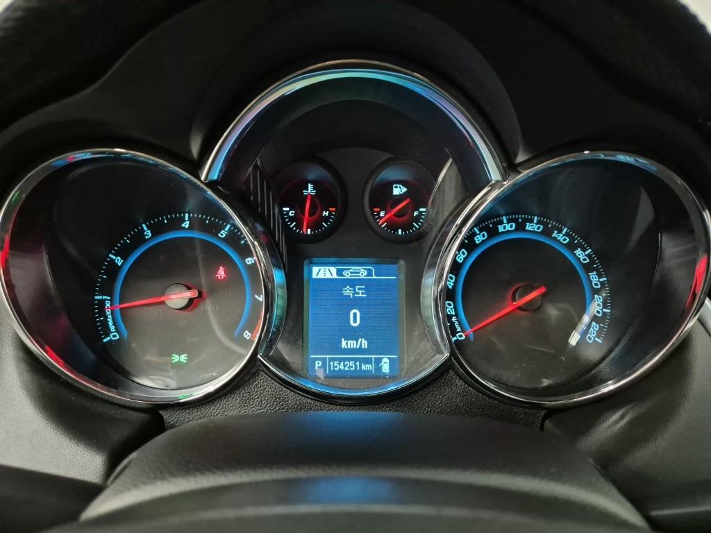 Chevrolet Cruise - Vista 7