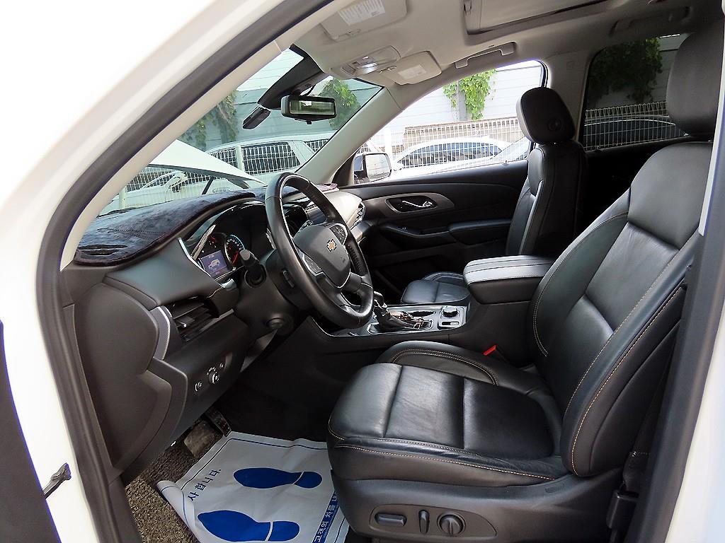 Chevrolet Travers - Vista 5