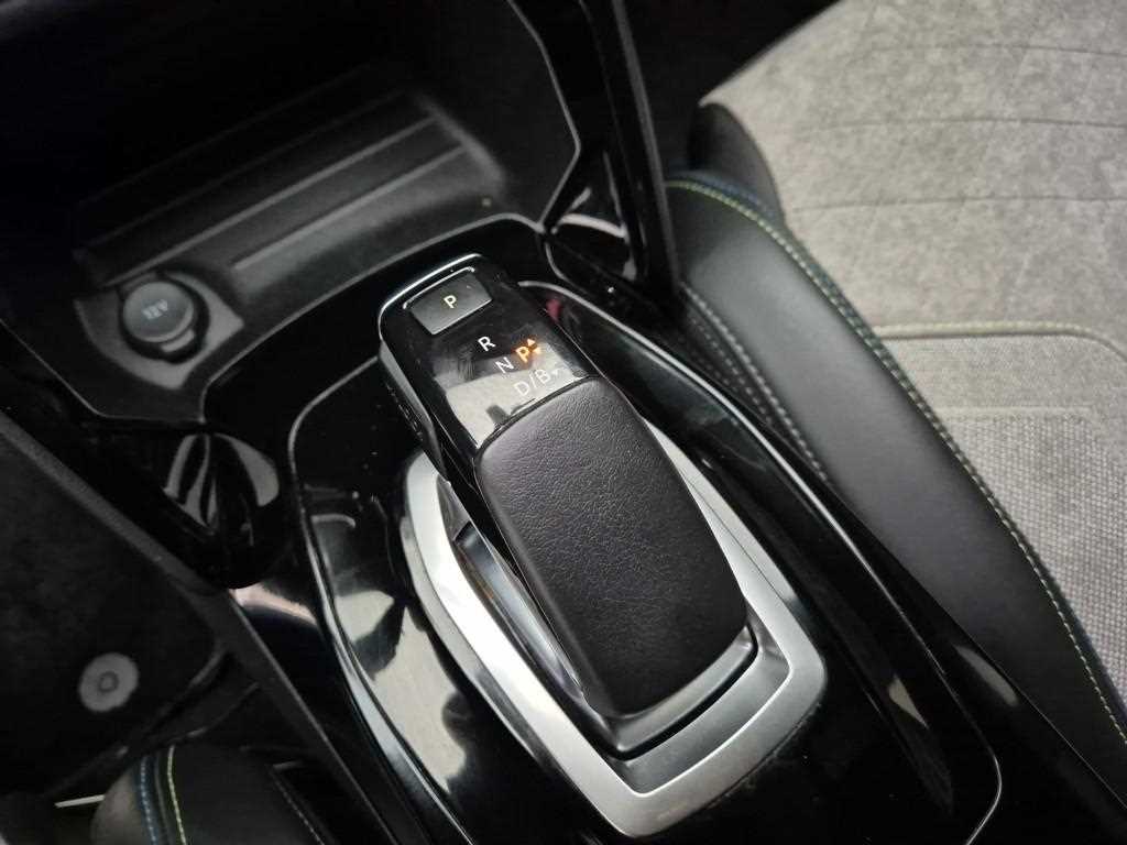 Peugeot 2008 - Vista 8