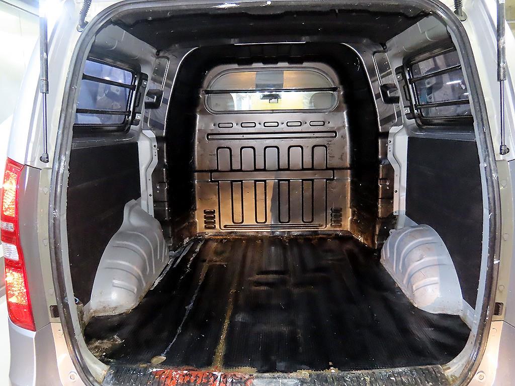 HYUNDAI Starex 2017 Plateado - Importación desde Corea - HF Imports Iquique - Foto 17