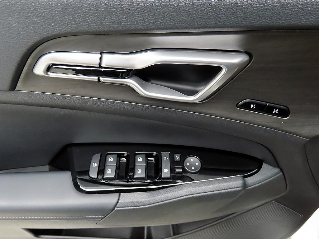 KIA Sportage - Vista 11