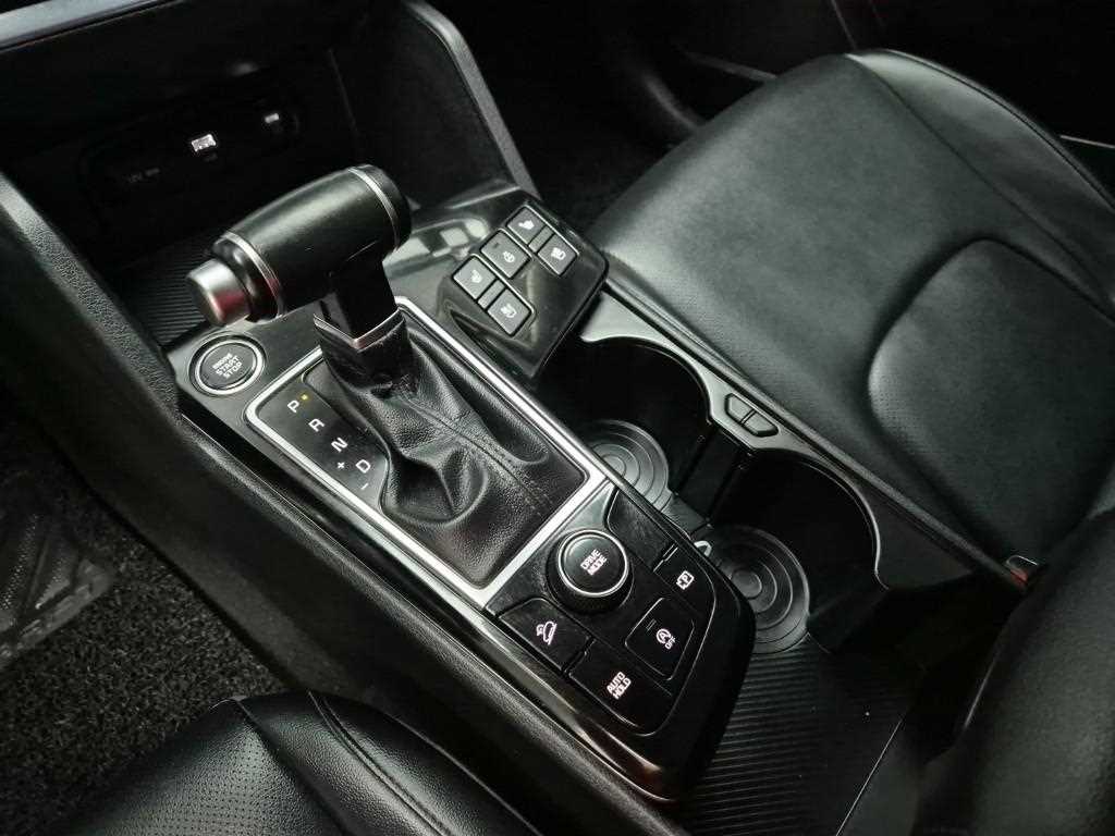 KIA Sportage - Vista 8