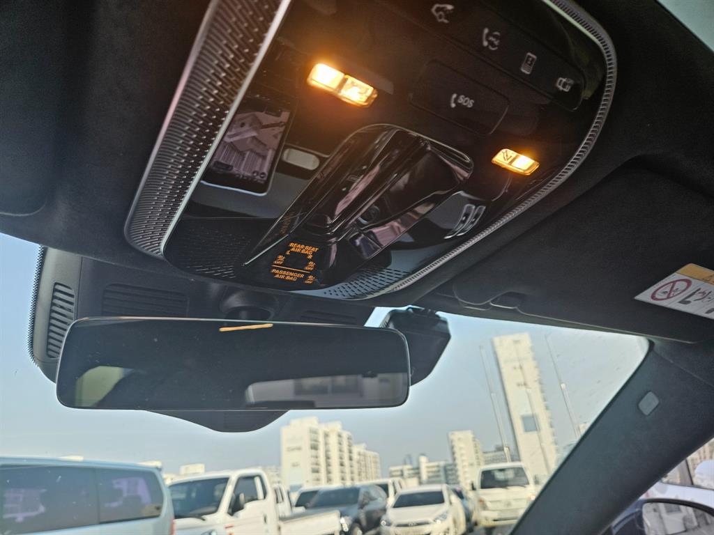 Mercedes Benz S Class - Vista 12