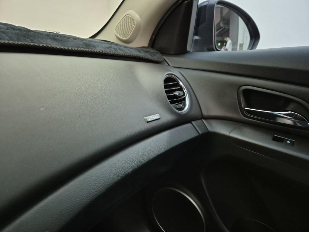 Chevrolet Cruise 2016 Negro - Importación desde Corea - HF Imports Iquique - Foto 17