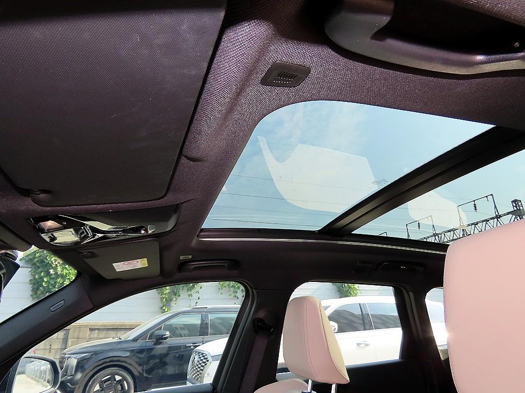 BMW X1 2024 Negro - Importación desde Corea - HF Imports Iquique - Foto 16