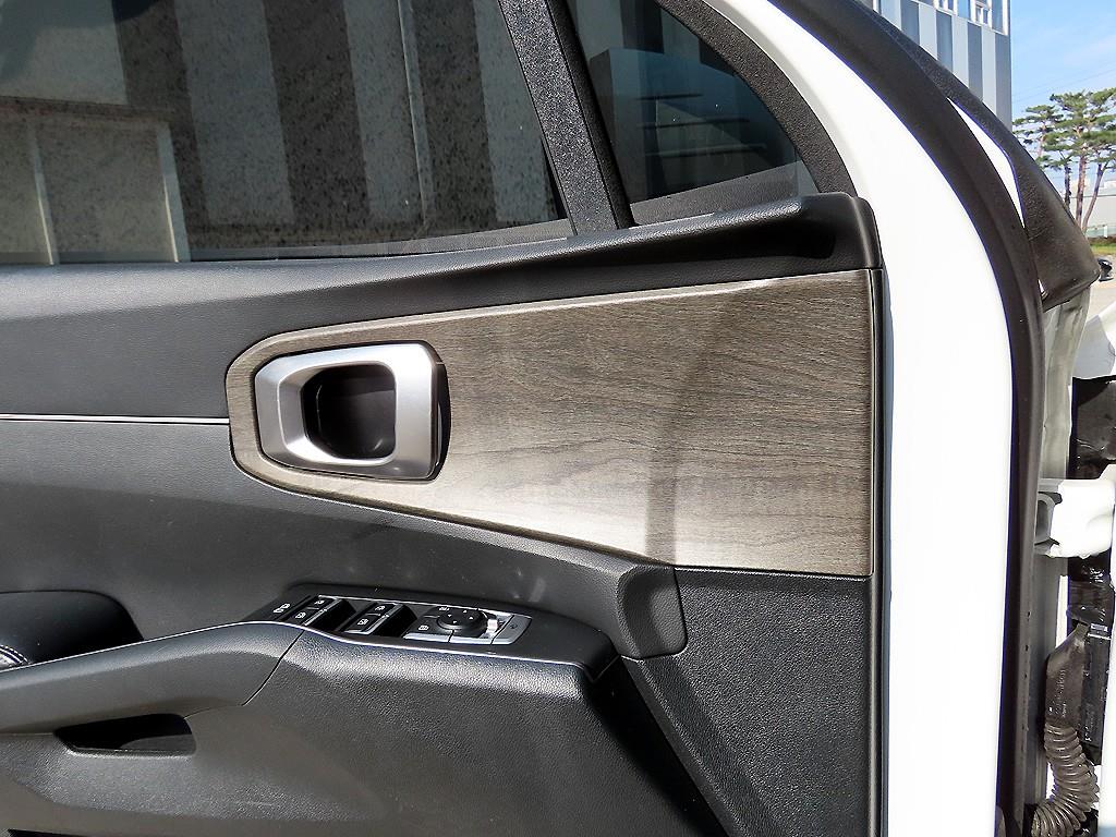 KIA Sorento - Vista 11
