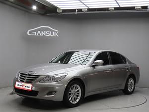 HYUNDAI Genesis - Vista 4