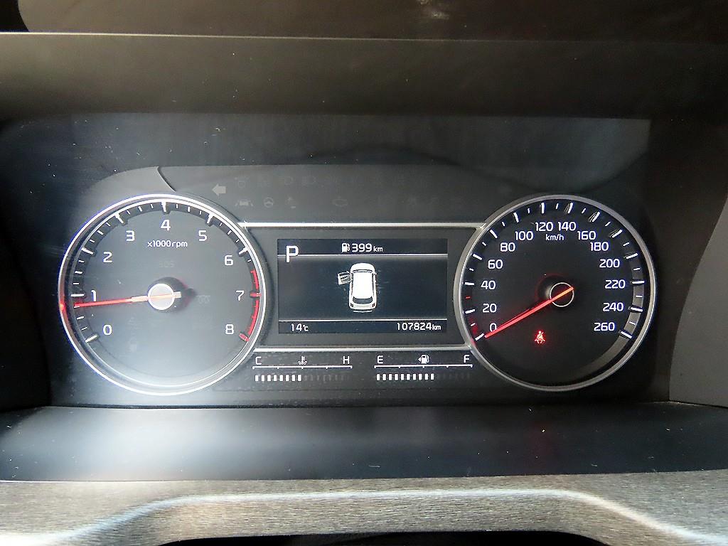 KIA Sorento - Vista 9