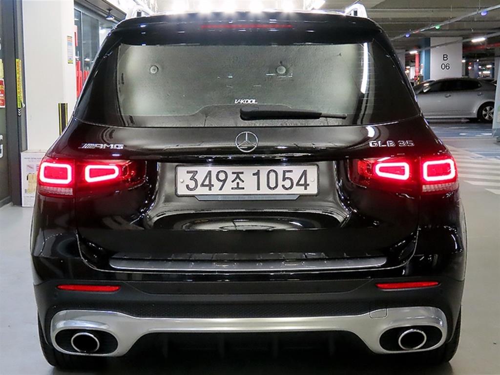 Mercedes Benz GLB Class - Vista 5