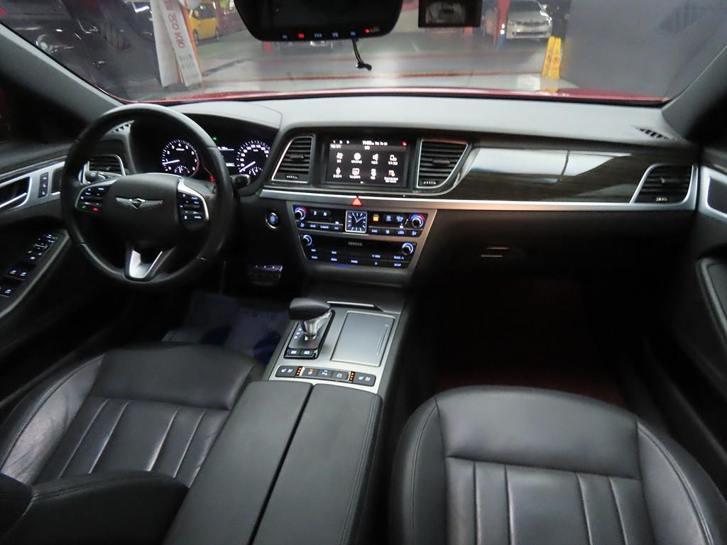 Genesis G80 - Vista 5