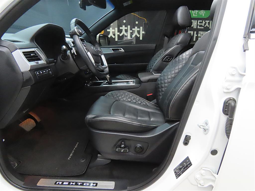 Ssangyong Rexton - Vista 5