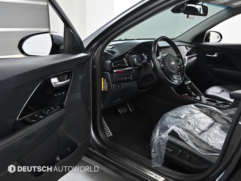 KIA Niro - Vista 11