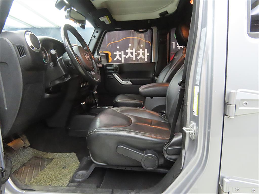 Jeep Wrangler - Vista 5