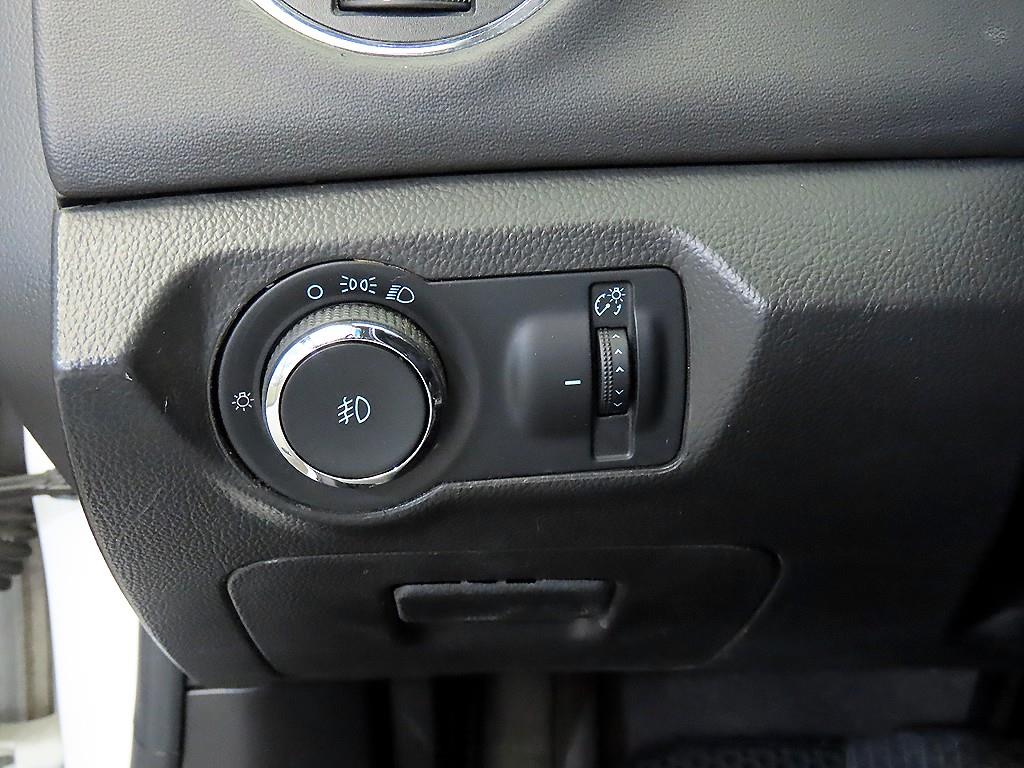 Chevrolet Cruise 2012 Blanco - Importación desde Corea - HF Imports Iquique - Foto 14