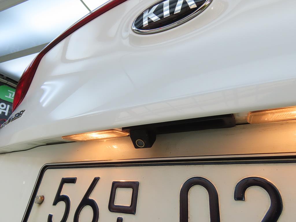 KIA Sportage 2016 Blanco - Importación desde Corea - HF Imports Iquique - Foto 17