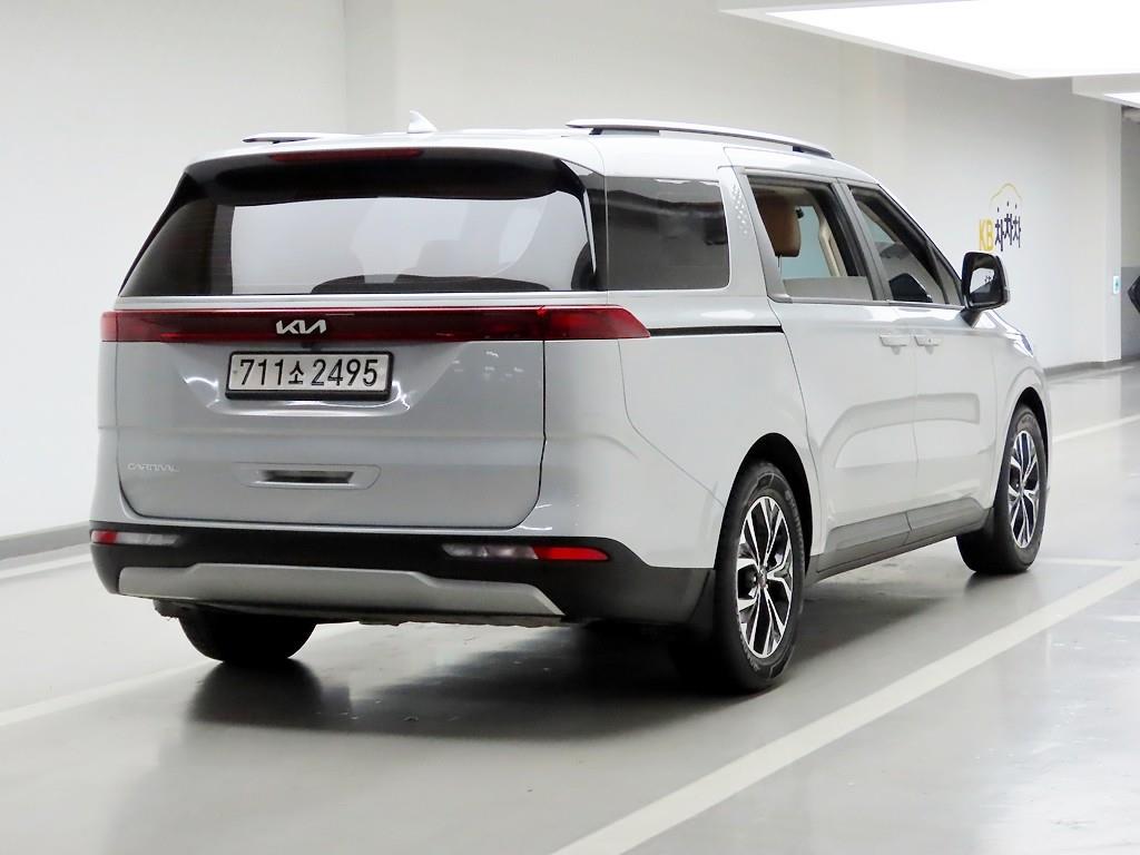 KIA Carnival - Vista 4