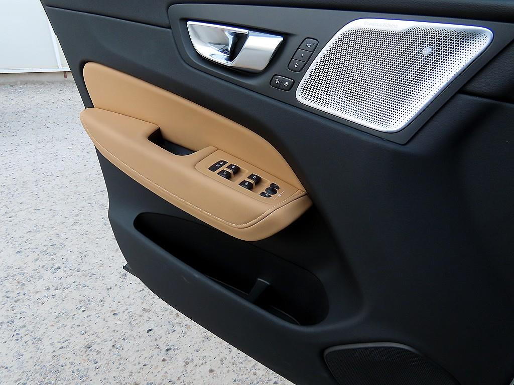 Volvo XC60 - Vista 12