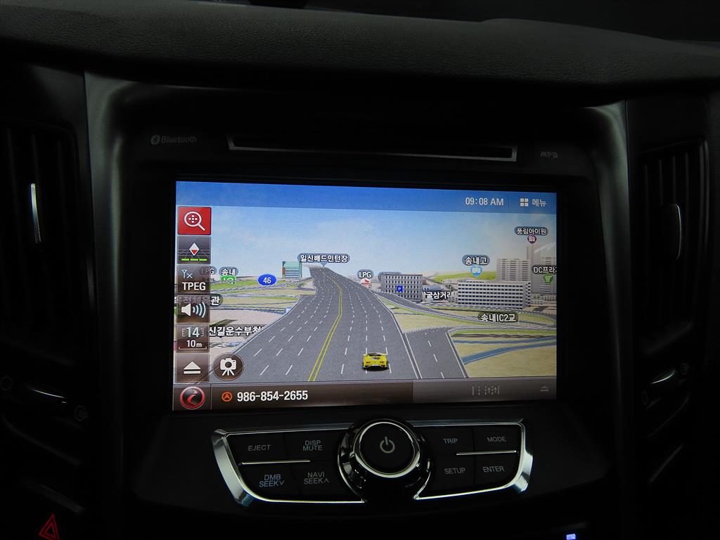 HYUNDAI Sonata - Vista 7