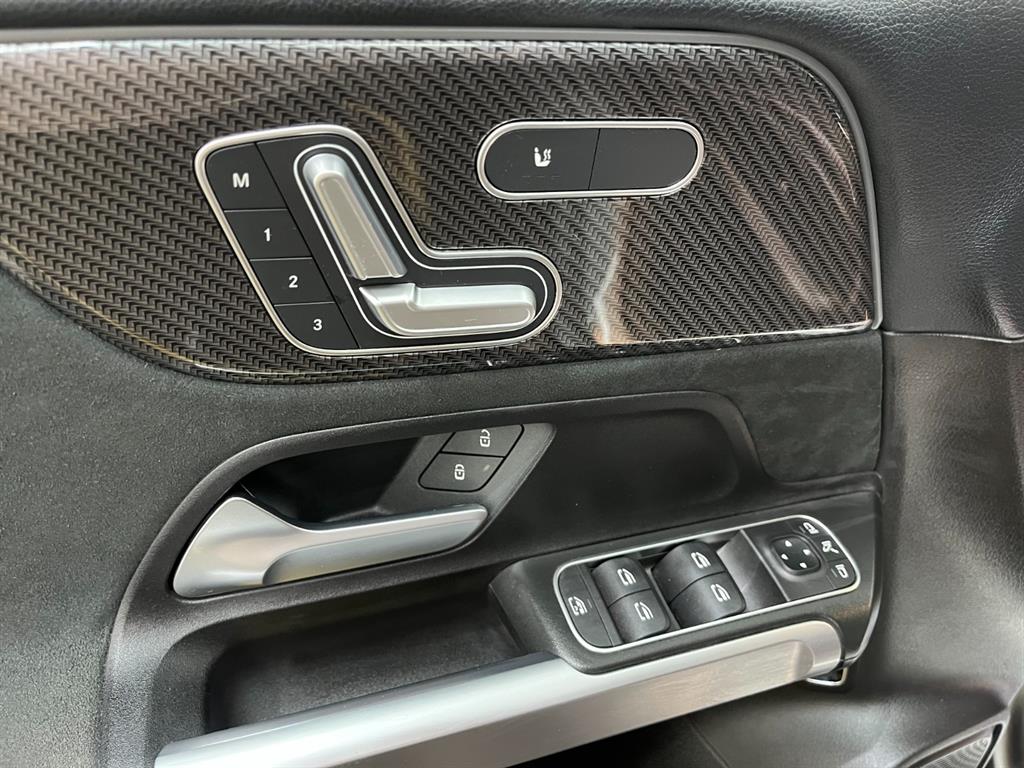 Mercedes Benz GLB Class - Vista 10