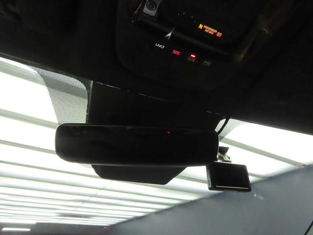 KIA Sorento - Vista 12