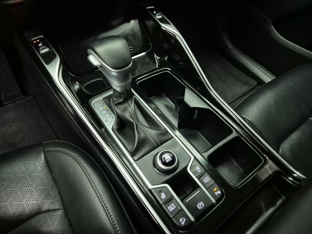 KIA Sorento - Vista 8