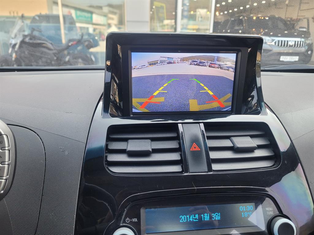 Chevrolet Spark - Vista 8