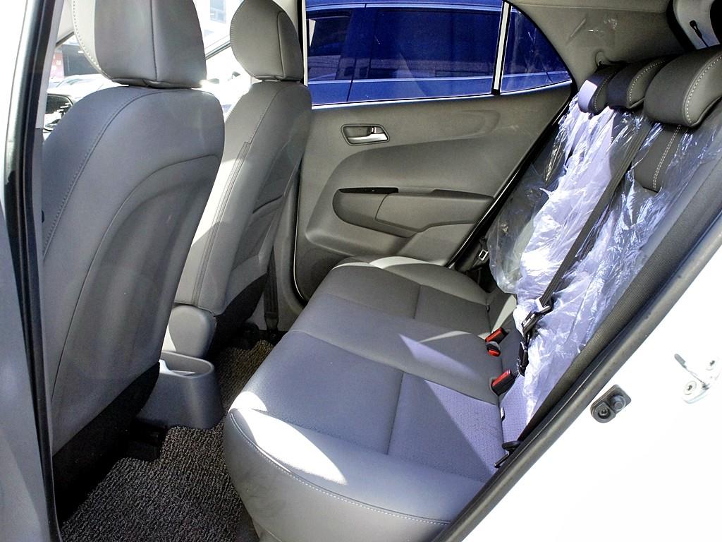 KIA Morning - Vista 11