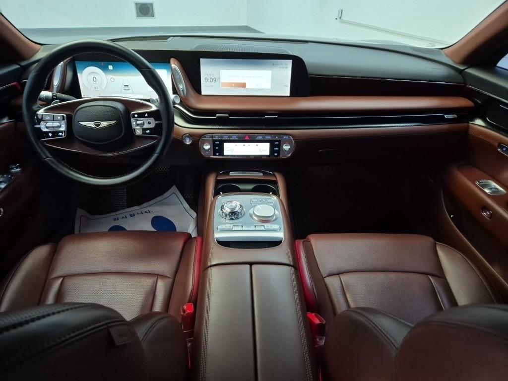 Genesis G90 - Vista 6