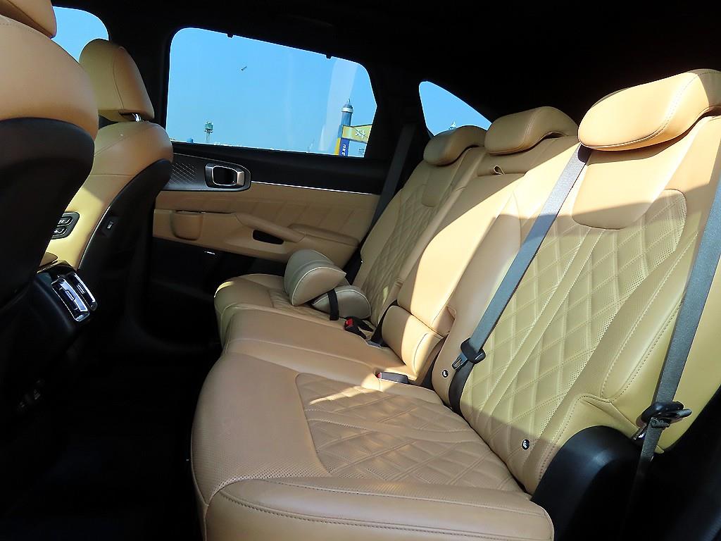 KIA Sorento - Vista 6