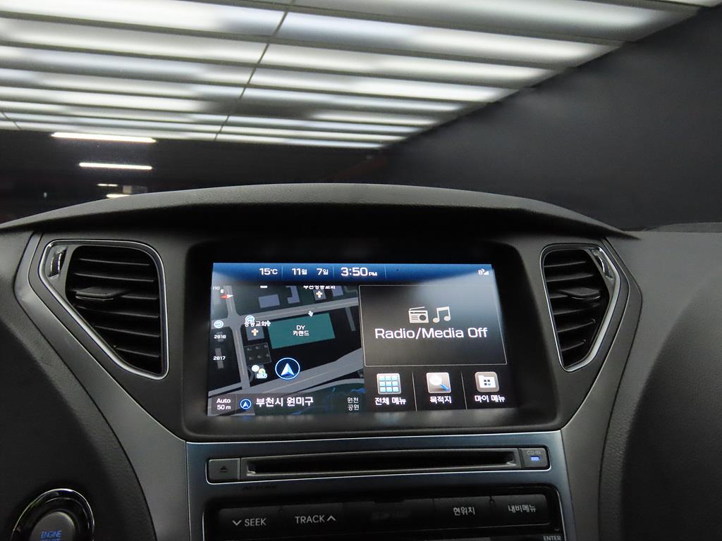 HYUNDAI Grandeur 2017 Negro - Importación desde Corea - HF Imports Iquique - Foto 13