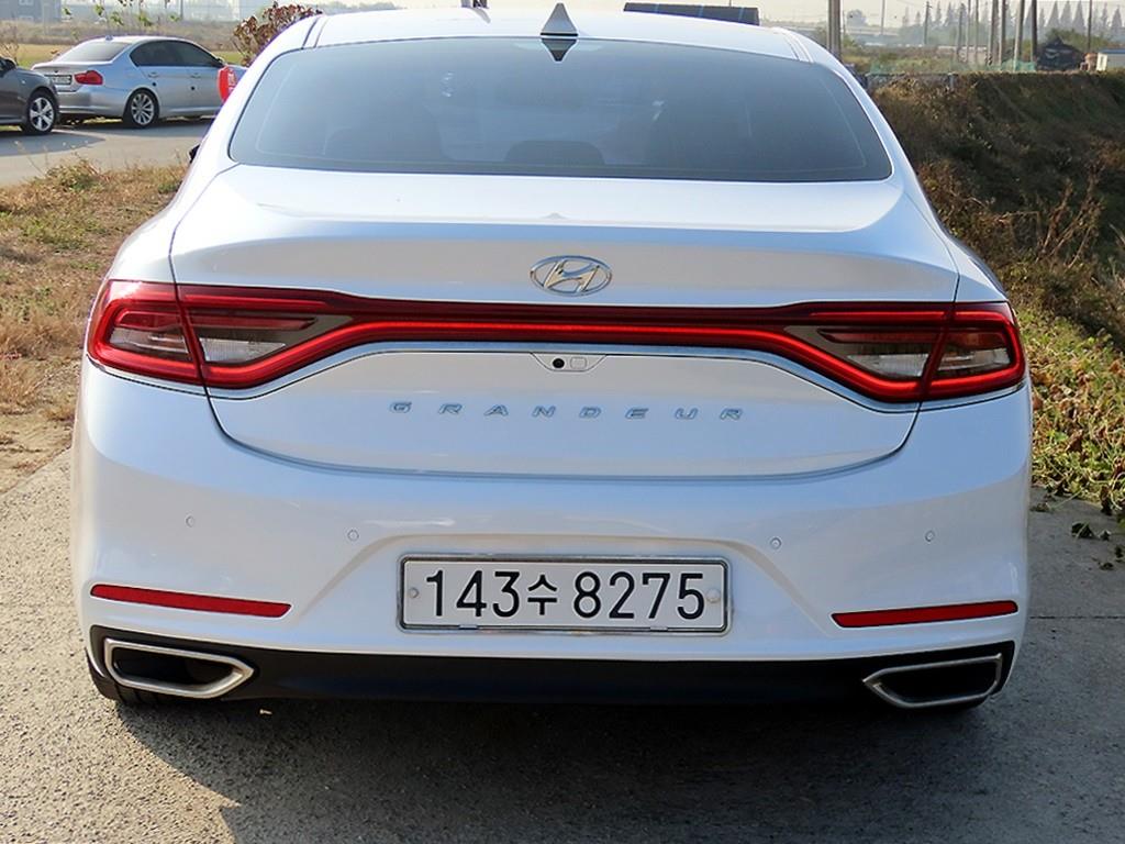 HYUNDAI Grandeur - Vista 4