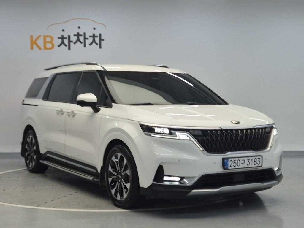 KIA Carnival - Vista 4